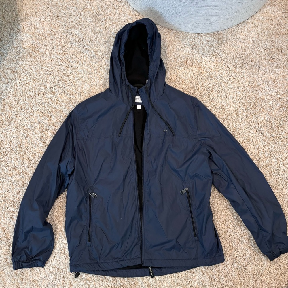 Men’s navy blue Calvin Klein rain jacket
